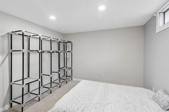 1214 NW Applewood Street, Ankeny, IA 50023