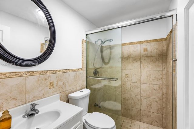 1835 SW 18th St, Miami, FL 33145