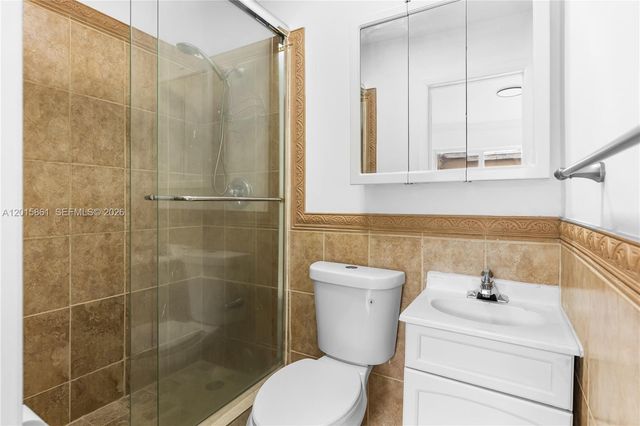 1835 SW 18th St, Miami, FL 33145