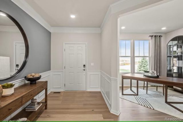 30113 Norway Drive, New Hudson, MI 48165