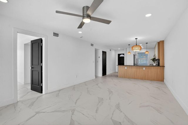 9780 Marina Boulevard 425, Boca Raton, FL 33428