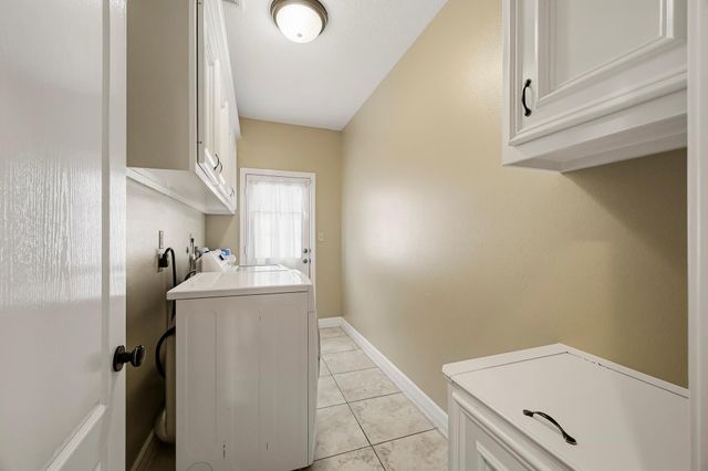 5627 Brookfield Drive, Houston, TX 77085