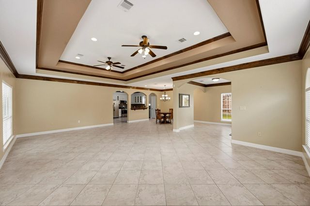 5627 Brookfield Drive, Houston, TX 77085