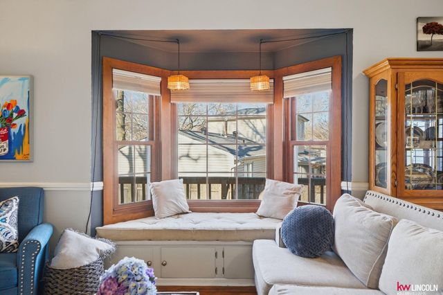 1401 N 61st Street, Lincoln, NE 68505