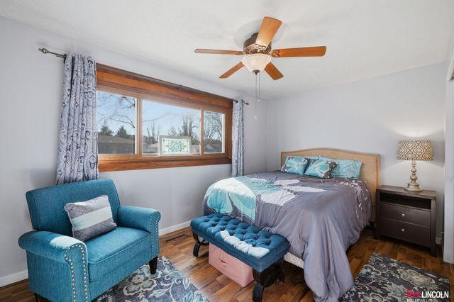 1401 N 61st Street, Lincoln, NE 68505