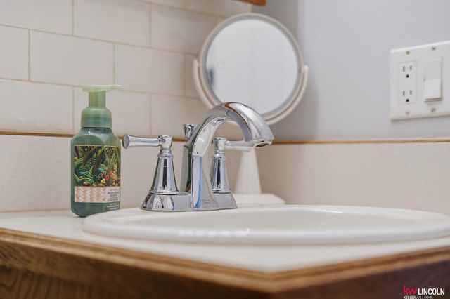 1401 N 61st Street, Lincoln, NE 68505