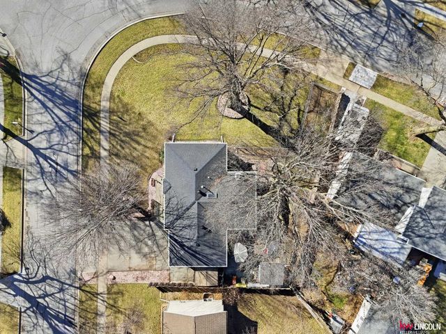 1401 N 61st Street, Lincoln, NE 68505