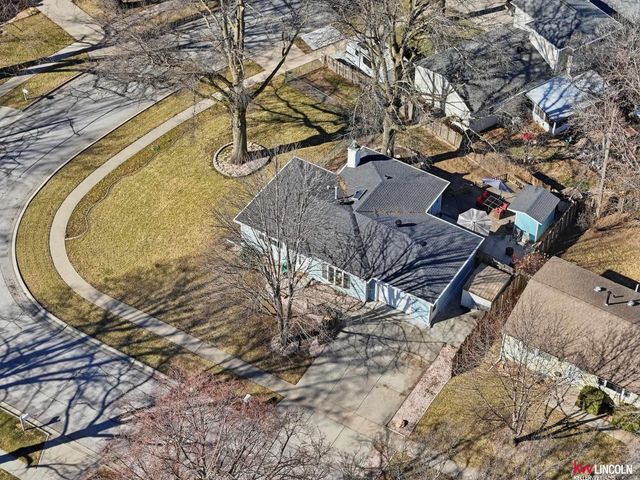 1401 N 61st Street, Lincoln, NE 68505