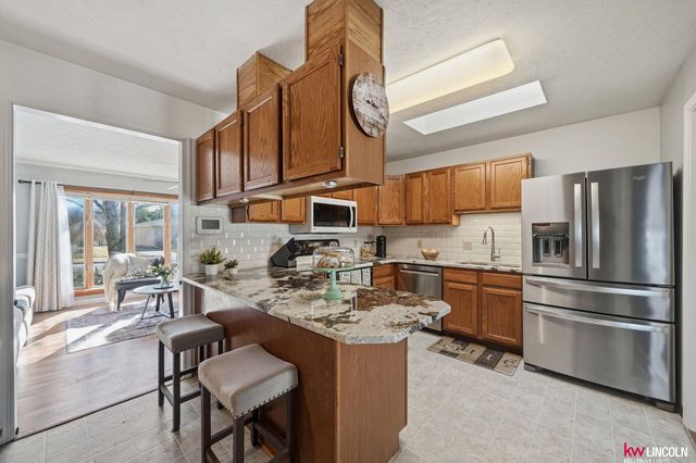 1401 N 61st Street, Lincoln, NE 68505