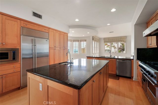 76 Sidra Cove, Newport Coast, CA 92657