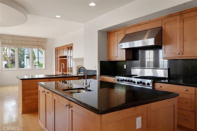 76 Sidra Cove, Newport Coast, CA 92657