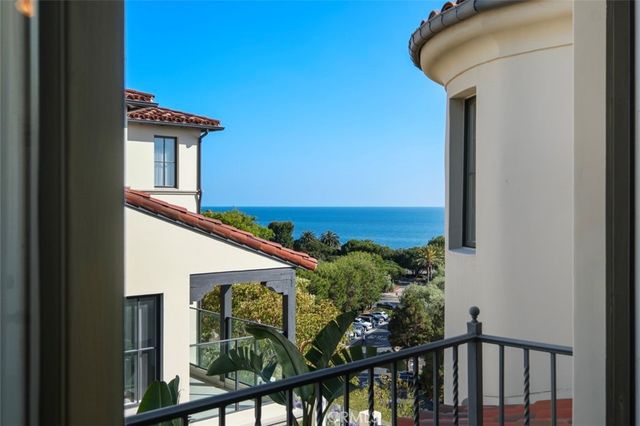 76 Sidra Cove, Newport Coast, CA 92657