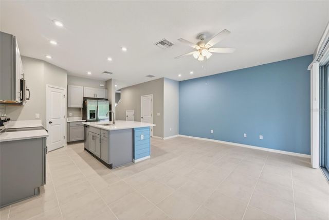 6425 FAIRMONT LANE, Palmetto, FL 34221