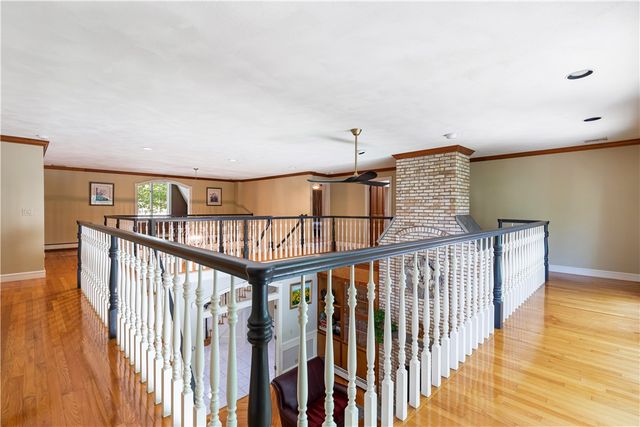 7 Kings Row, Cumberland, RI 02864
