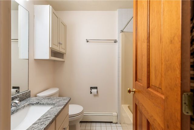 7 Kings Row, Cumberland, RI 02864