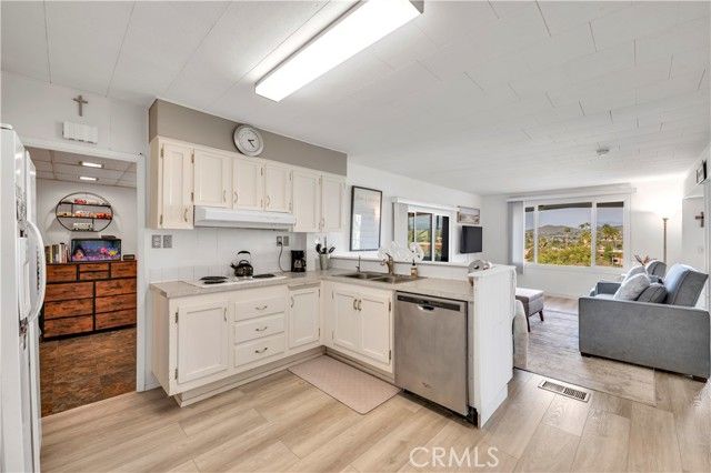 23068 Big Tee, Canyon Lake, CA 92587