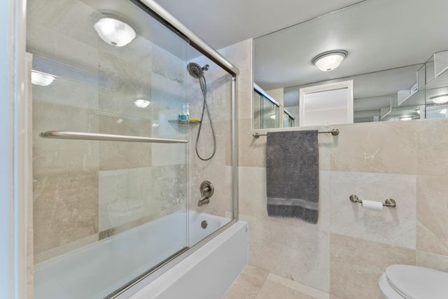 1203 Hillsboro Mile 7b, Hillsboro Beach, FL 33062