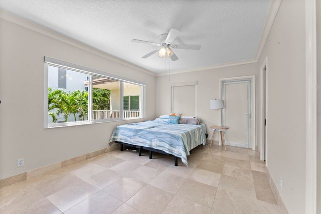 1203 Hillsboro Mile 7b, Hillsboro Beach, FL 33062