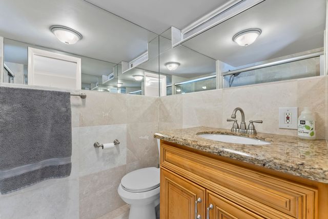 1203 Hillsboro Mile 7b, Hillsboro Beach, FL 33062