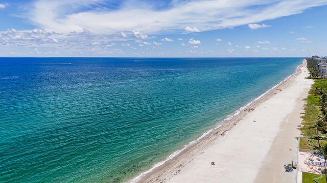 1203 Hillsboro Mile 7b, Hillsboro Beach, FL 33062
