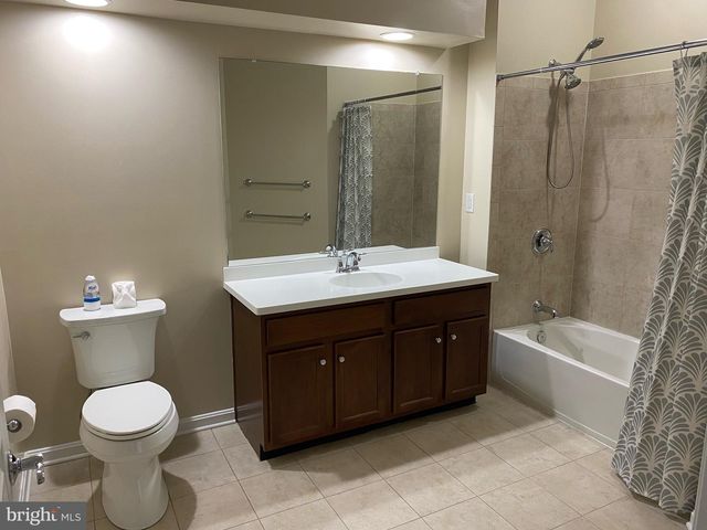 5205 LILAC CT, Upper Gwynedd, PA 19446