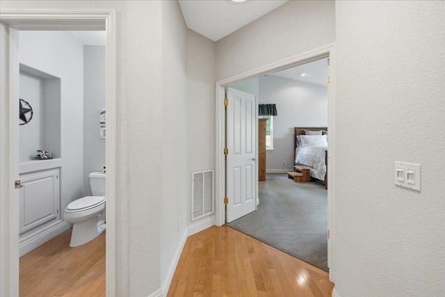 10716 Arianna Ct, Grass Valley, CA 95949