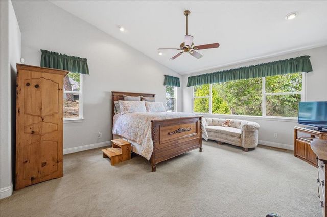 10716 Arianna Ct, Grass Valley, CA 95949