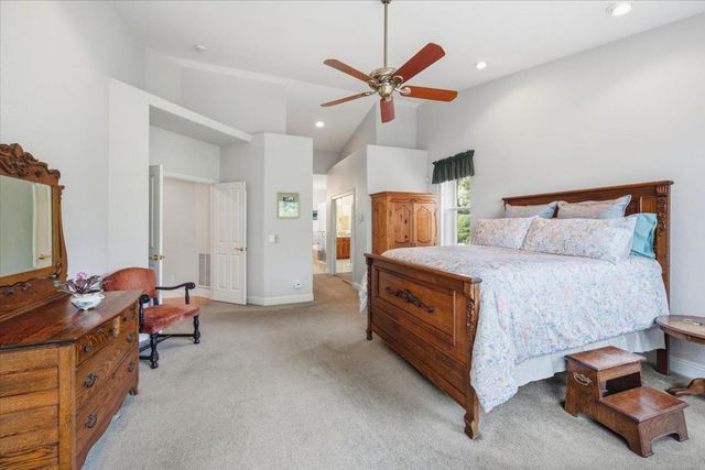 10716 Arianna Ct, Grass Valley, CA 95949