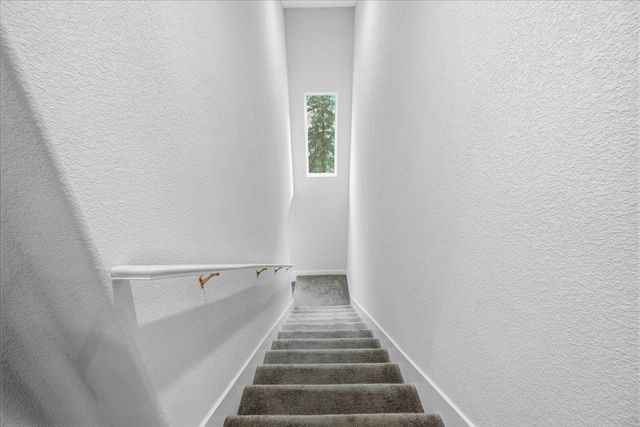 10716 Arianna Ct, Grass Valley, CA 95949