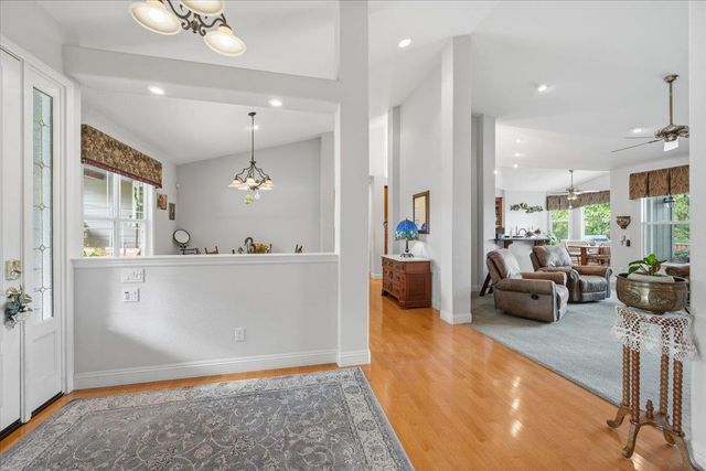 10716 Arianna Ct, Grass Valley, CA 95949