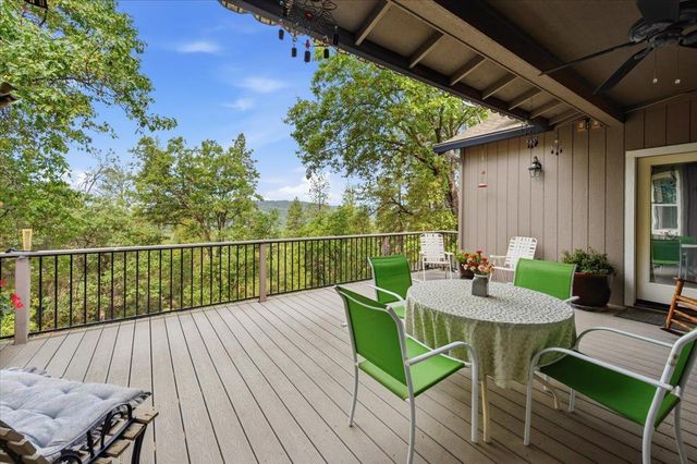 10716 Arianna Ct, Grass Valley, CA 95949