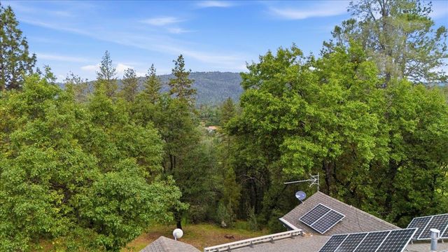 10716 Arianna Ct, Grass Valley, CA 95949