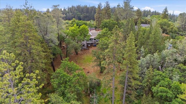 10716 Arianna Ct, Grass Valley, CA 95949