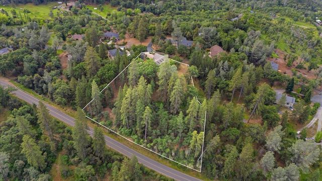 10716 Arianna Ct, Grass Valley, CA 95949