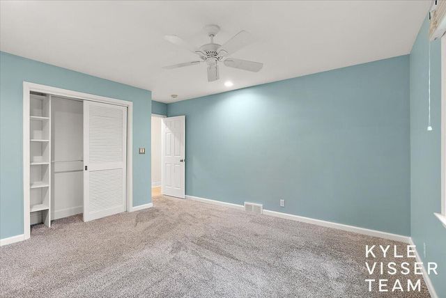 1585 River Oaks Drive, Ada, MI 49301