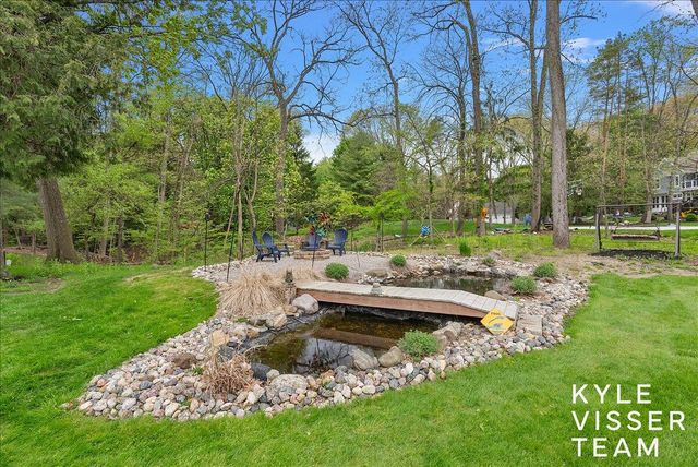 1585 River Oaks Drive, Ada, MI 49301