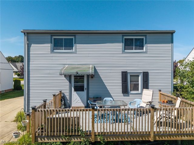 4747 Southwood Drive, Brooklyn, OH 44144