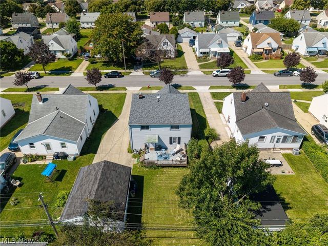 4747 Southwood Drive, Brooklyn, OH 44144
