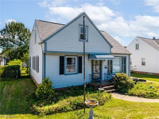4747 Southwood Drive, Brooklyn, OH 44144