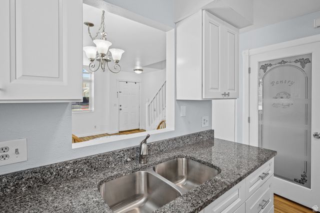 4739 S OLD OXFORD RD, Salt Lake City, UT 84118
