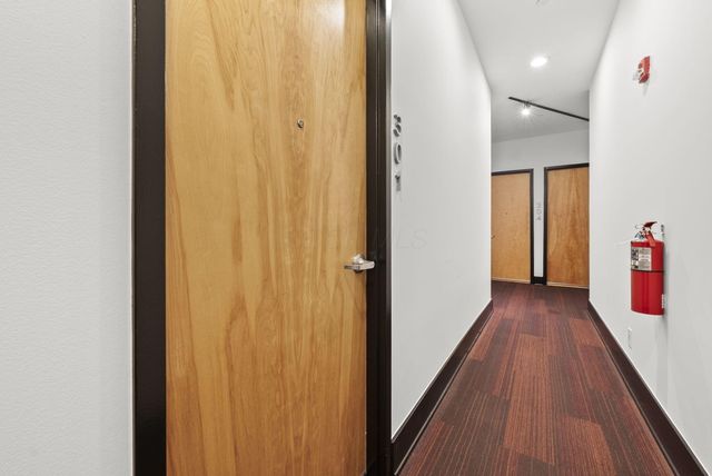 150 E Main Street, 301, Columbus, OH 43215