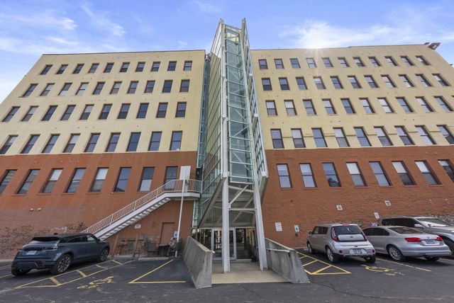 150 E Main Street, 301, Columbus, OH 43215