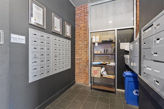 150 E Main Street, 301, Columbus, OH 43215