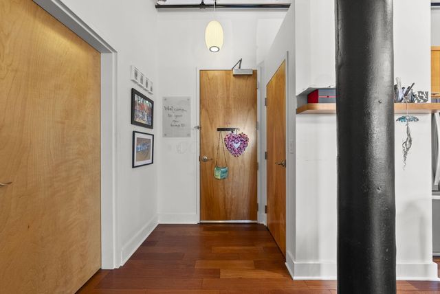 150 E Main Street, 301, Columbus, OH 43215