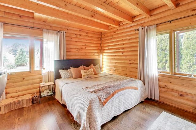 20473 N Plum Grove Road, Palatine, IL 60074