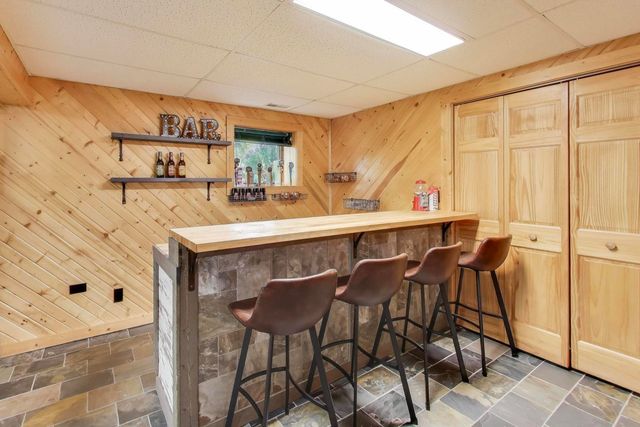 20473 N Plum Grove Road, Palatine, IL 60074