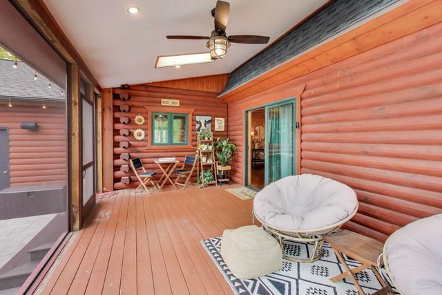 20473 N Plum Grove Road, Palatine, IL 60074