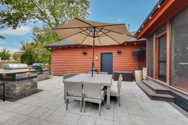 20473 N Plum Grove Road, Palatine, IL 60074