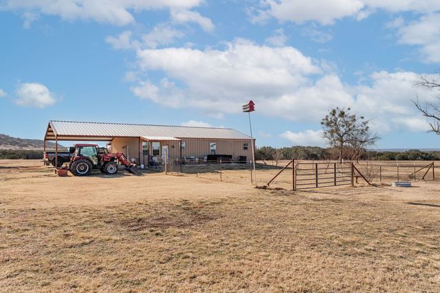 7830 927, Walnut Springs, TX 76690