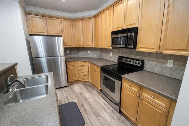 4107 Stratford, Decatur, GA 30033